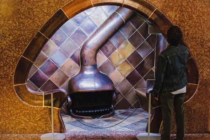 Complete Gaudi Tour: Casa Batllo, Park Guell & Sagrada Familia - Casa Vicens: the earlier work that teaches you how Gaudí grew