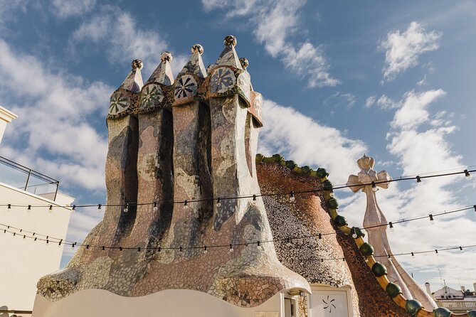 Complete Gaudi Tour: Casa Batllo, Park Guell & Sagrada Familia - From Park Güell to Sagrada Família: transfers plus a real break
