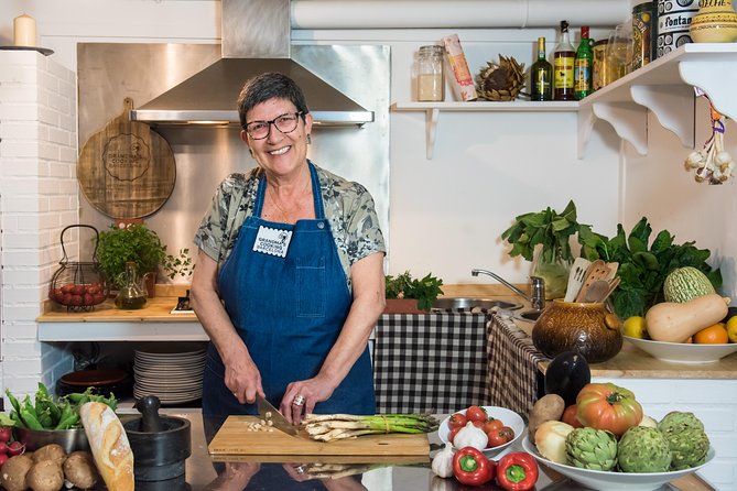 Cooking Class with Grandma. Groups & Corprative - Why Grandma-Led Cooking Feels Like Barcelona, Not a Demo
