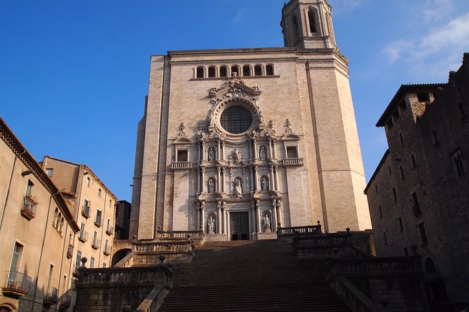 Costa Brava and Girona Small Group Easy Hike from Barcelona - The Jewish Quarter and Sant Domenec: walking through Call de Girona