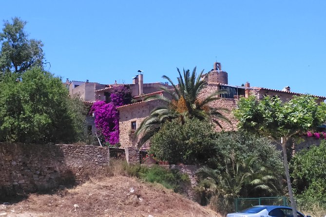 Costa Brava and Medieval Villages Small Group from Girona - Peratallada: Castle Walls, Moat Details, and Easy “Let’s Keep Walking” Energy