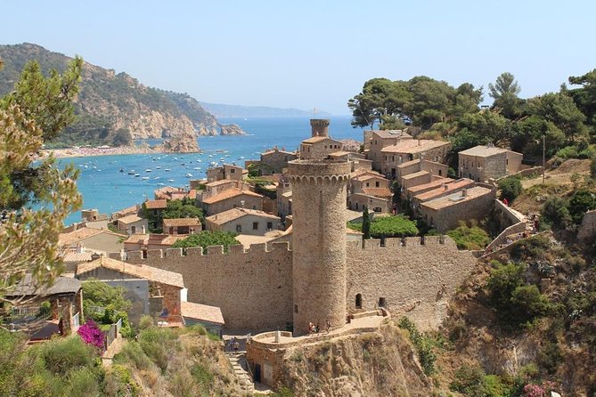 Costa Brava Day Sightseeing Tour with Boat Trip from Barcelona - Key things that make this tour work