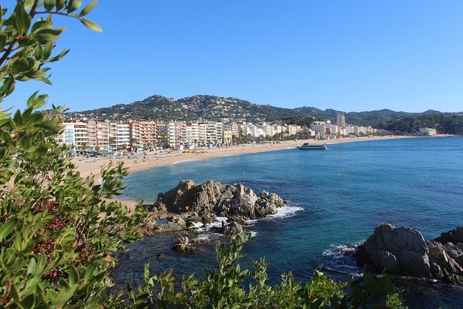 Costa Brava Day Sightseeing Tour with Boat Trip from Barcelona - Costa Brava feels like a mini-vacation from Barcelona