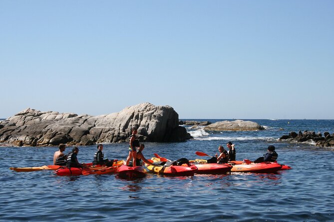 Costa Brava Guided Kayak and Snorkeling Excursion in Playa de Aro - Beach-bar break and the small-cove vibe