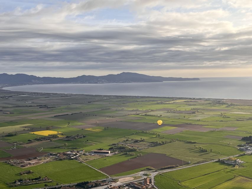 Costa Brava: Hot Air Balloon Flight - Shared - The guided start at the campsite: more than a formality