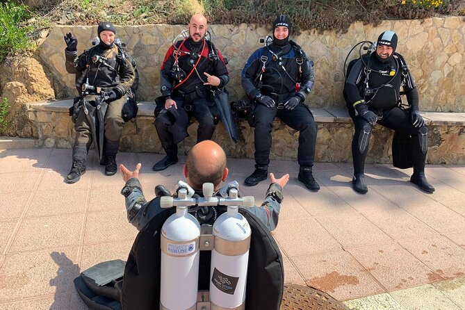 Costa Brava: Scuba Diving Tour, Lunch and a Visit to Tossa de Mar - Weather, Sea Conditions, and How to Pack Like a Pro