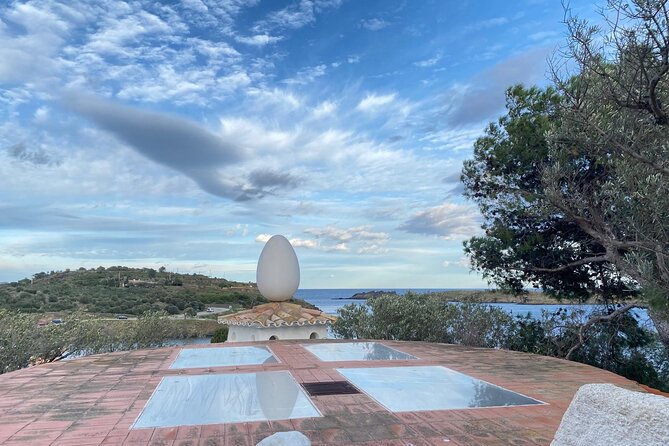 Dali Museum, Figueres & Cadaques Private Tour with Hotel pick-up - Price and value: what you’re paying for at $372.45 per person