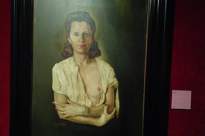 Dalí Theatre-Museum and Girona City Small Group from Girona - Transport Comfort and the Rhythm of an 8–9 Hour Day