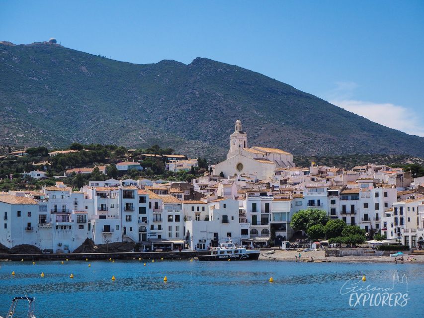 Dalí Triangle & Cadaqués Day-Trip From Girona - Cadaqués free time: lunch and a walk that resets your brain