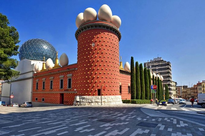 Dalí & Wine | Premium Private Tour with Coastal or Girona Add-On - A Full-Day Dalí and Wine Fix Outside Barcelona