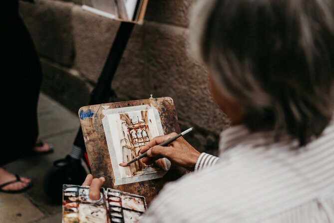 Discover the Gothic Quarter | Walking Tour | 2h - The main walk through the Gothic Quarter: Roman walls and Picasso links