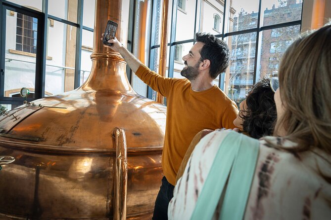 Estrella Damm Old Brewery Barcelona Guided Tour with Beer Tasting - Brewing History and Beer in One Stop: What This Tour Delivers