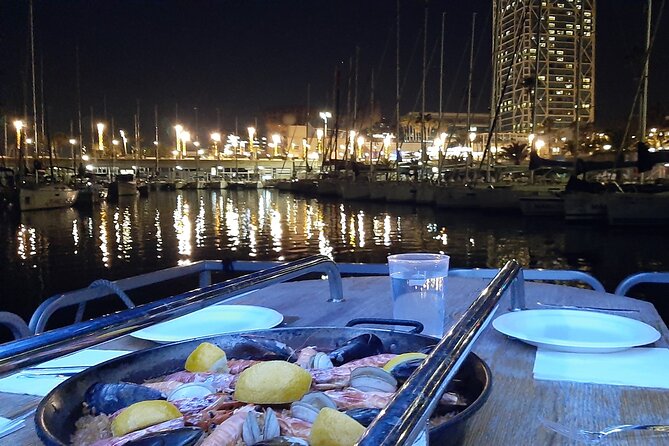 Evening Cruise with Dinner and Drinks in Barcelona - Why This Barcelona Pedal-Cruise Dinner Feels Worth Your Time