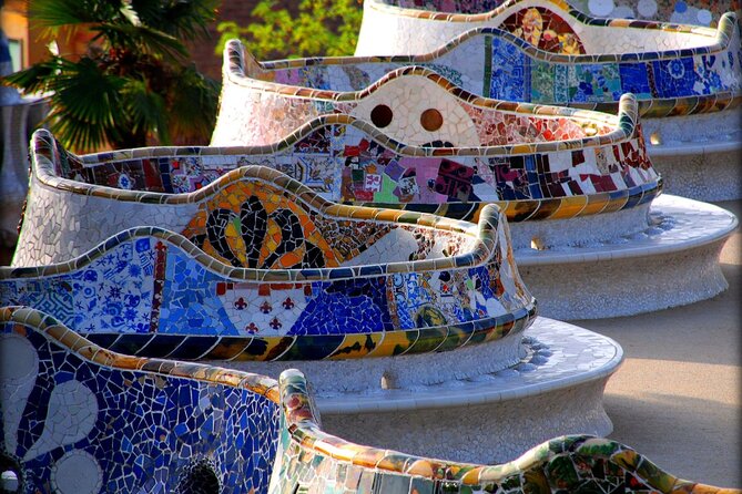 Explore Gaudi's Masterpiece on a Guided Tour of Parque Guell - Casa Gaudí Museum: the stop that explains the park beyond the scenery