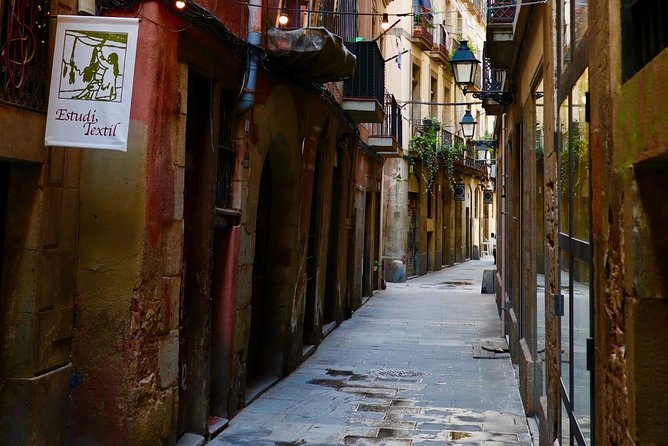 Explore hidden streets of Barcelona with a local - Barcelona’s Grand Post Office Moment