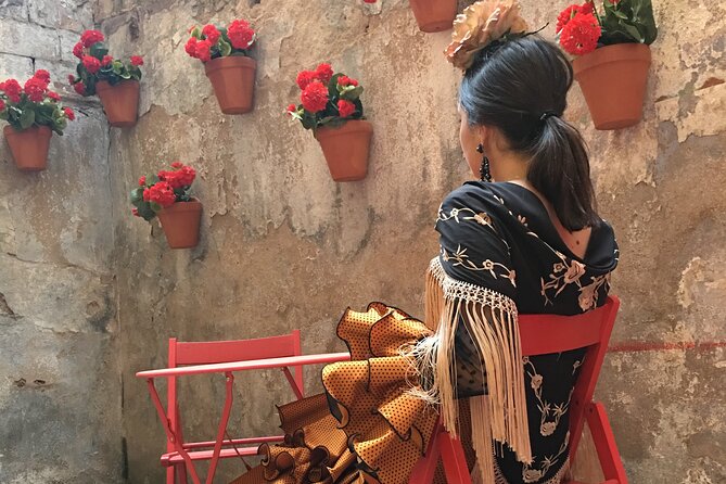 Flamenca Photoshoot - Hair styling and posing: how you get a flamenca look on camera