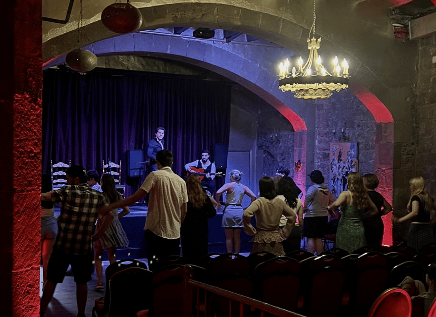 Flamenco Experience (30 minute masterclass) - A quick setup at Flamenco Barcelona City Hall