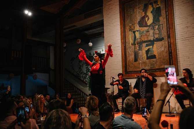 Flamenco Night at Tablao de Carmen with Tasting Menu or Dinner - VIP experience: what you gain from paying extra