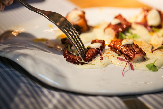 Food and Market Tapas Tour - Why this Barcelona tapas tour works (Santa Caterina + Born)