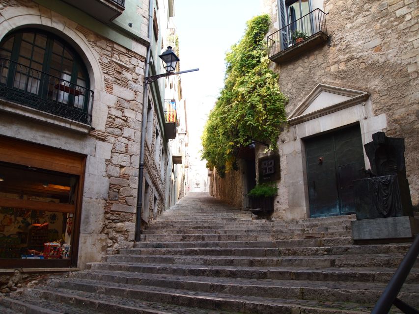 From Barcelona: Costa Brava and Girona Small-Group Tour - Lunch in Girona: How to Handle the No-Lunch-Included Setup