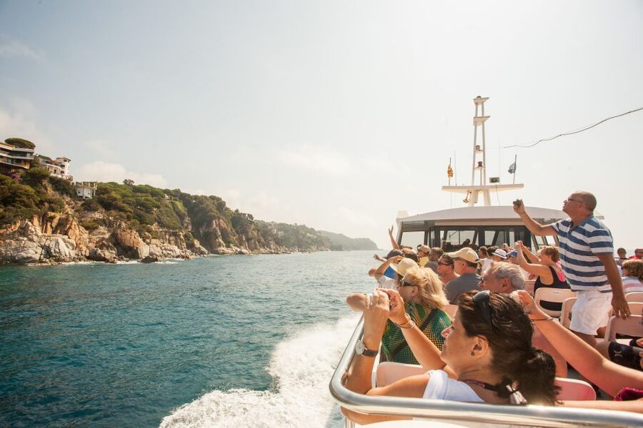 From Barcelona: Costa Brava Day Tour with Boat Trip - Lloret de Mar: promenade views, maritime lanes, and St. Roma