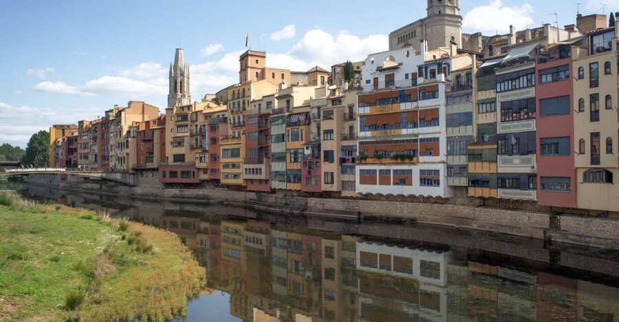 From Barcelona: Costa Brava & Girona Small Group Day Trip - Costa Brava’s rugged coast: why this day feels special from Barcelona