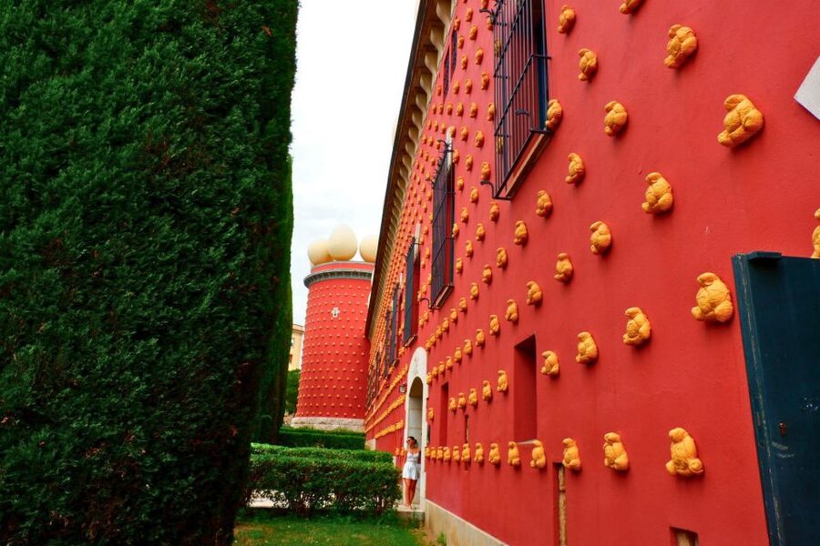 From Barcelona: Dalí and Medieval Girona Private Day Trip - Key things to know before you go