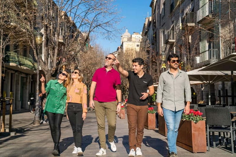 From Barcelona: Dali Museum, Medieval Village & Girona Tour - Timing and what to do with your free hours
