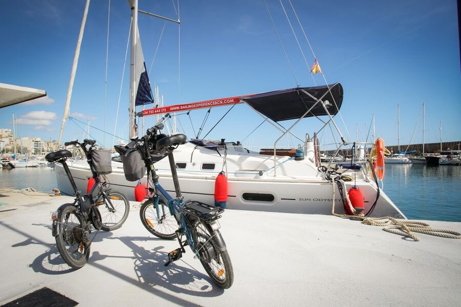From Barcelona: E-Bike and Sailing Tour with Wine Tastings - Port Masnou and that short transfer: don’t panic, it’s brief
