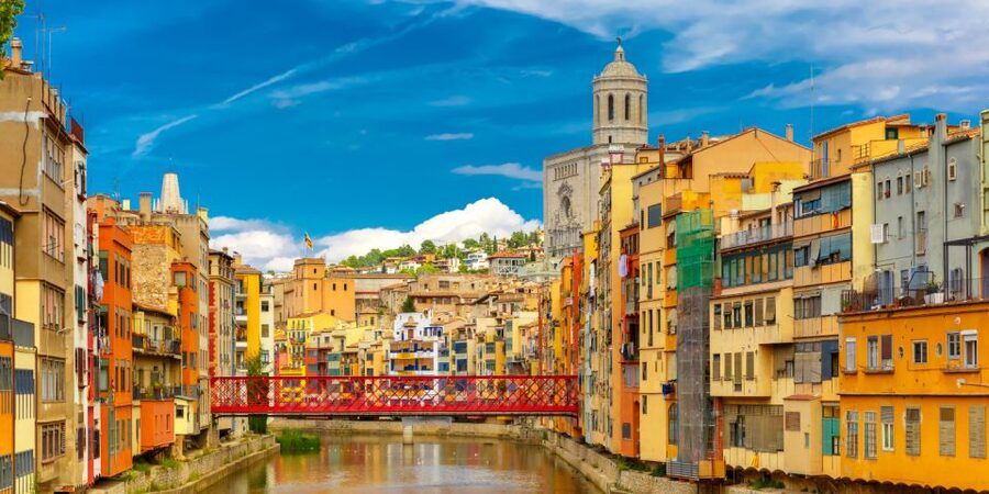 From Barcelona: Girona, Figueres, Dalí Museum, and Cadaqués - FAQ