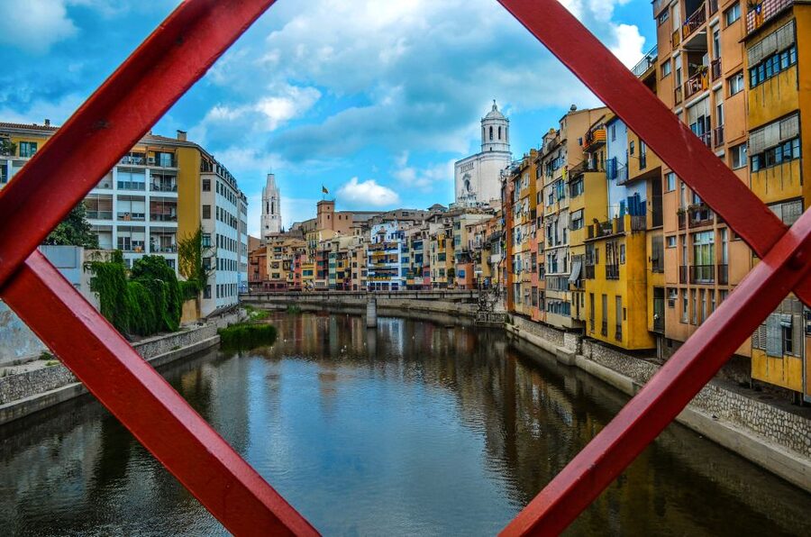 From Barcelona: Girona Full day tour - From Barcelona to Girona: how the day starts (and why it works)