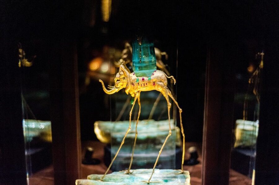 From Barcelona: Girona Guided Tour & Dalí Museum in Figueres - What You’ll See Inside: Dalí Works, Evolution, and the Jewels Room