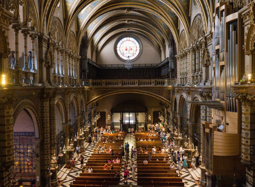 From Barcelona: Half-Day Montserrat Small Group Guided Tour - Saint Miguel Cross and the walk you’ll be glad you did