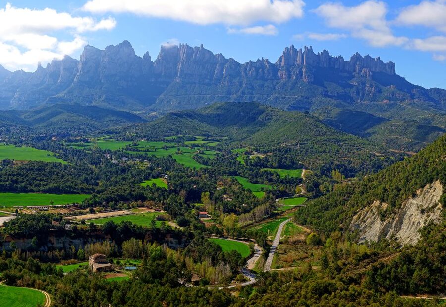 From Barcelona: Horseback Tour in Montserrat National Park - Guides, Group Size, and How the Day Feels