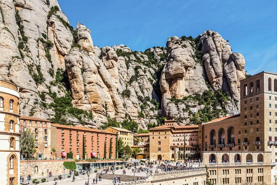From Barcelona: Montserrat Day Trip with Optional Tickets - Key highlights worth planning around