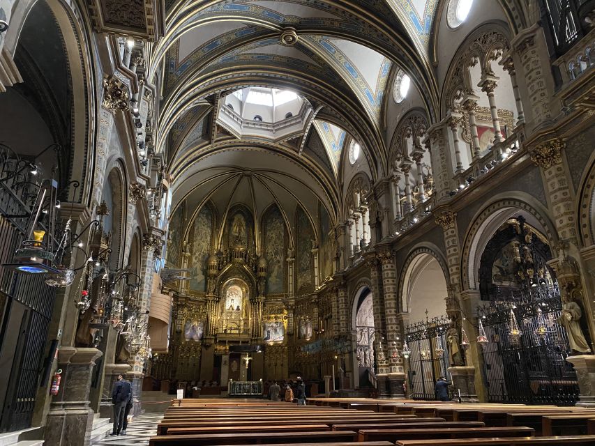 From Barcelona: Montserrat Mountain Hike and Abbey Tour - Sant Joan’s Rack Railway: Comfort Up, Views Down