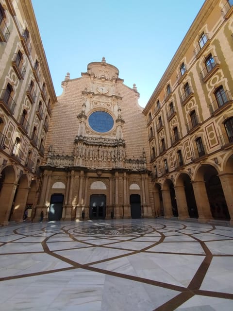 From Barcelona: Montserrat Private Guided Tour and Cable Car - Hike the needle rocks: choosing the active descent