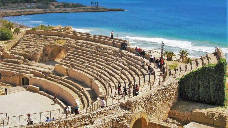 From Barcelona: Private Half-Day Tarragona Tour with Pickup - Aqueduct de les Ferreres: the out-of-town Roman wow moment