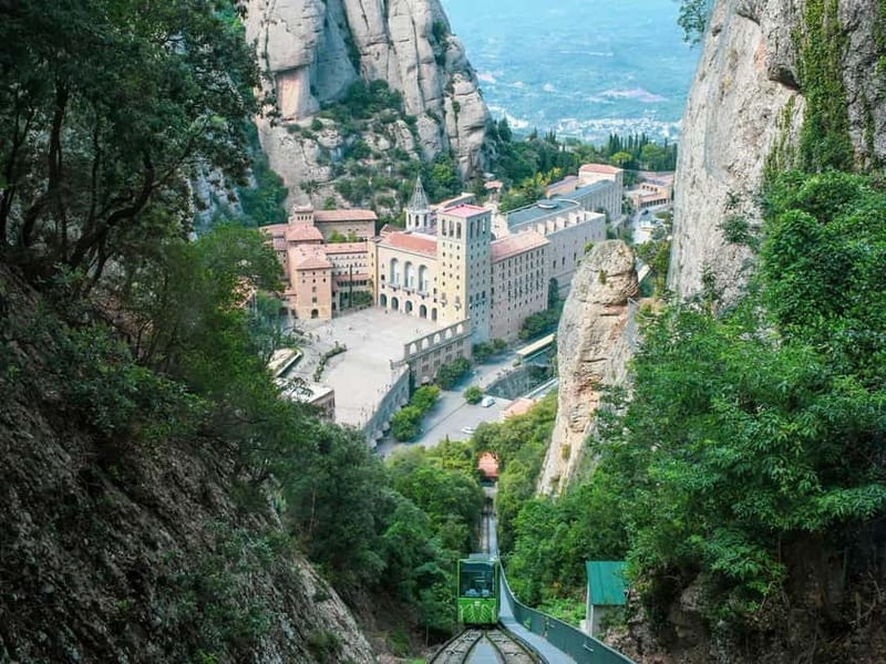 From Barcelona: Private Montserrat Guided Tour - Key takeaways