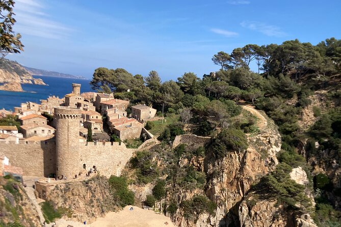 From Barcelona : Tossa de Mar, Coastal Path, Boat and Costa Brava - Tossa de Mar walking tour and free time that actually feels useful