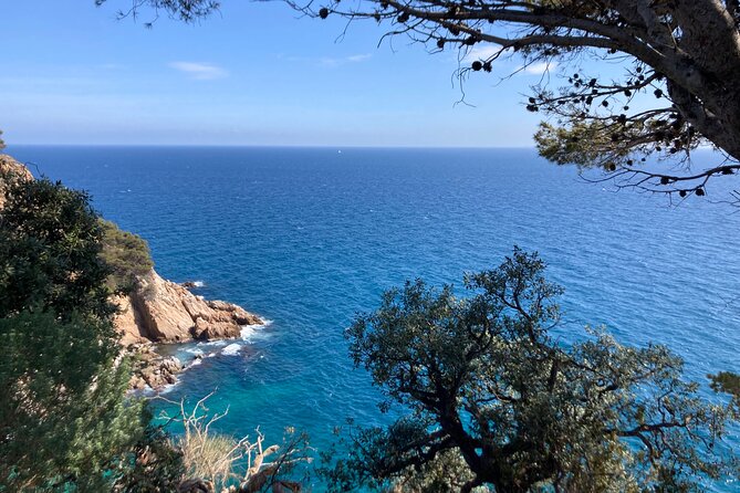 From Barcelona : Tossa de Mar, Coastal Path, Boat and Costa Brava - Getting to Tossa de Mar before the crowds