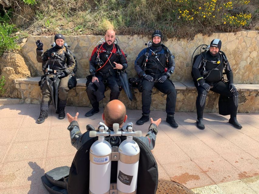 From Barcelona: Tossa de Mar Scuba Diving and 3-Course Meal - Group size, pacing, and why timing feels right