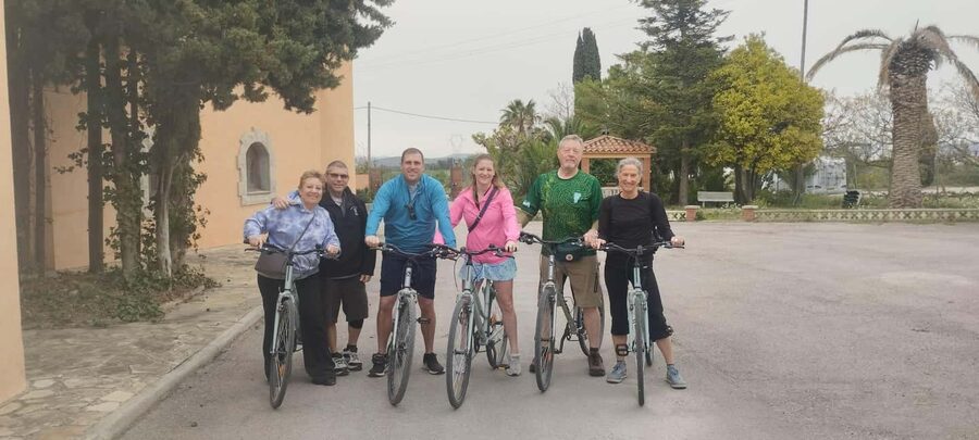 From Sitges: Cycling Tour with Winery visit and Tasting - Who this tour is best for (and who should skip it)