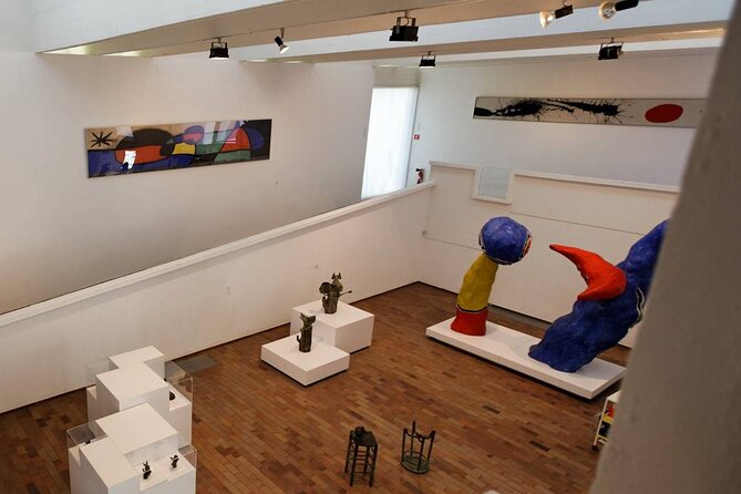 Fundacio Joan Miro: Private Tour with Skip-the-Line - Price and value: $147.51 for two hours of private expertise