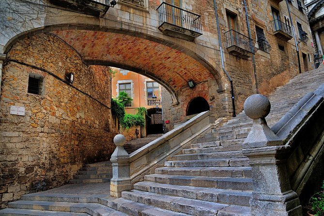 Game of Thrones: Medieval Girona Private Tour with Hotel pick-up - Hotel Pick-Up in Barcelona, Then a Straight Shot to Girona