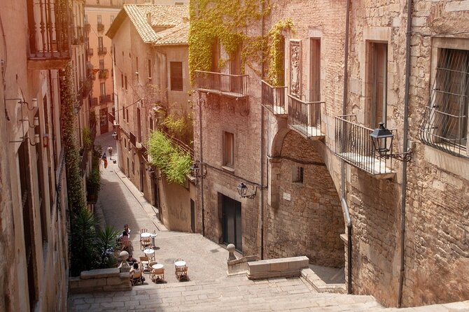 Game of Thrones: Medieval Girona Private Tour with Hotel pick-up - Arab Baths and the Cathedral of Santa María: Optional Entries, Strong Visual Payoff