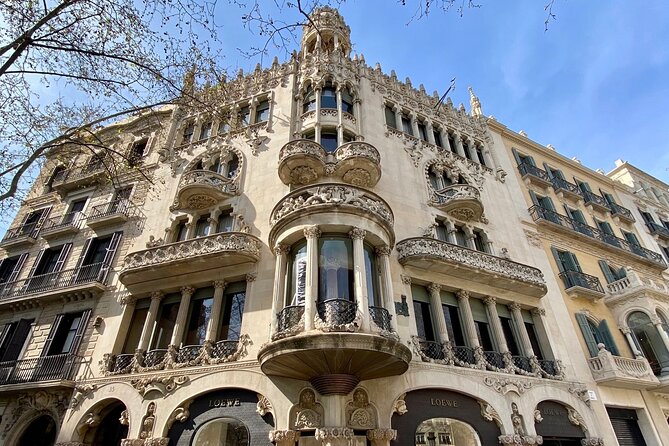 Gaudí and Barcelona Legends Walking Tour - How long is the tour, and what that means for your schedule