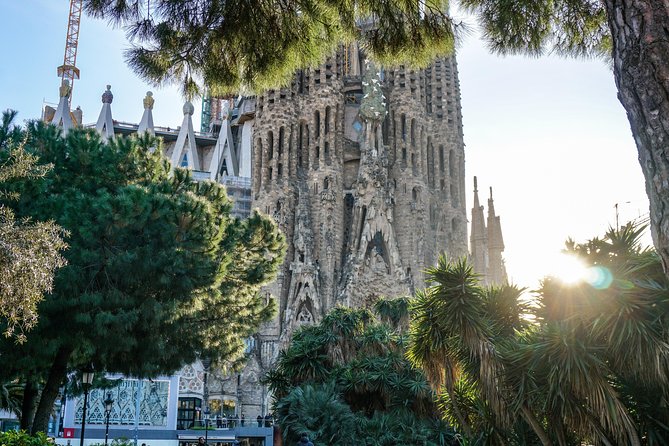 Gaudi and La Sagrada Familia Exterior Self-Guided Audio Tour - Who This Works Best For (and Who Should Rethink It)