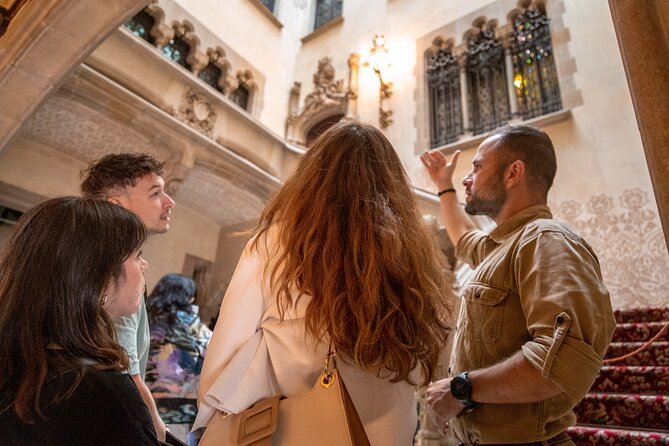 Gaudí & Catalan Modernism Private Walking Tour - Stop 6: Sagrada Família exterior tour—the photo moment with meaning