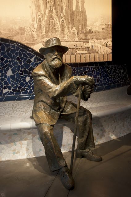 Gaudí Experiència Barcelona Admission Ticket - Who this is for (and who may not love it)